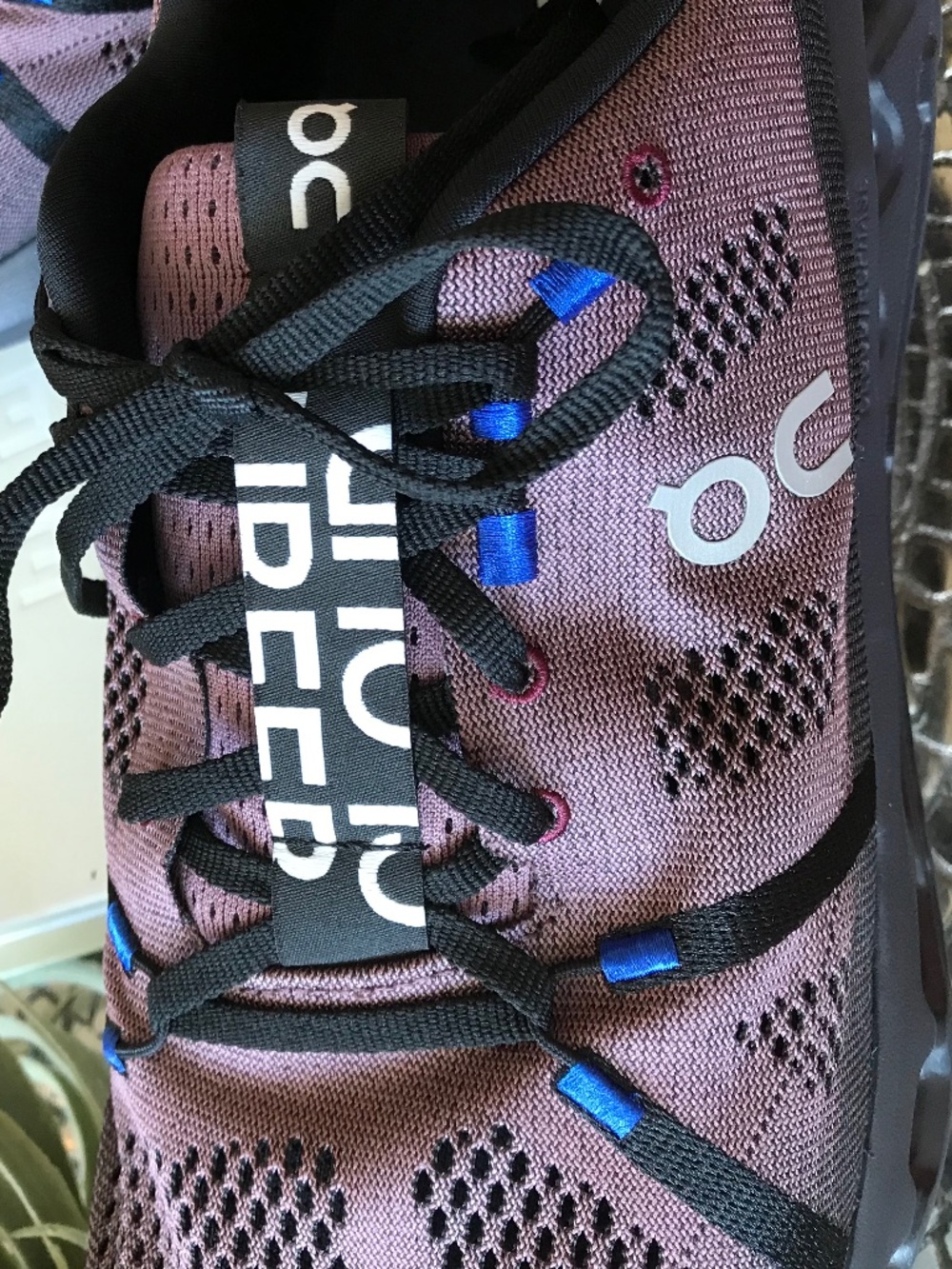 ON CLOUDSURFER COMFORTABLE RUNNING WORK OUT GYM BLACK / COBALT MEN SHOES - Picture 11 of 16